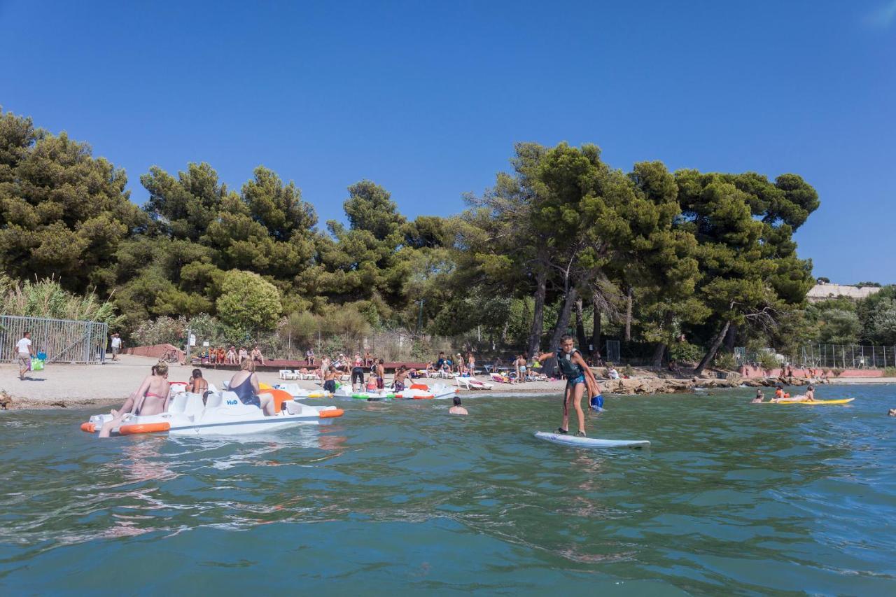 Camping Marina Plage Vitrolles  Exterior foto